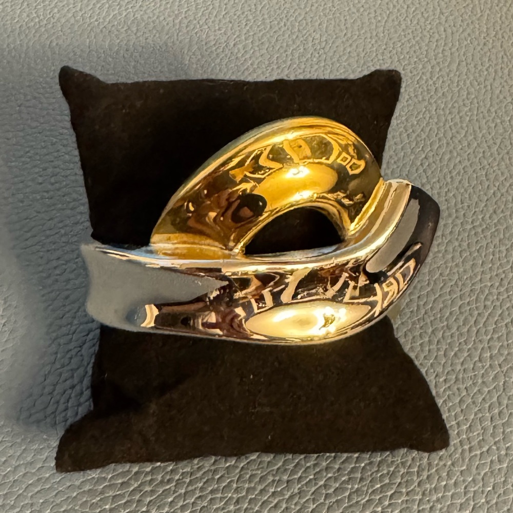 Rare Pierre Cardin 1970’s Two Toned Hinged Cuff Bracelet ::SIGNED::